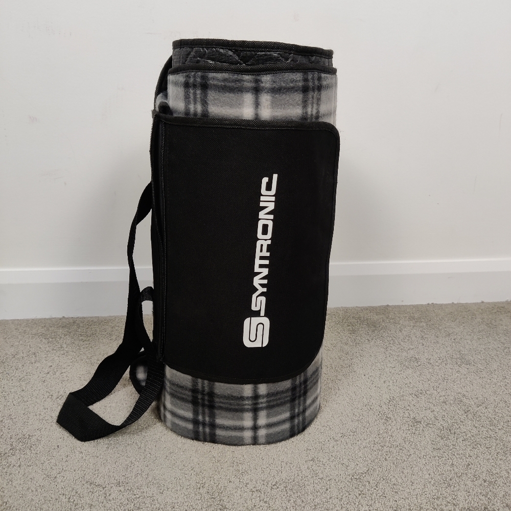 Syntronic Sleeping Bag Black and Gray Sleeping Bag Camping Trekking Outdoor